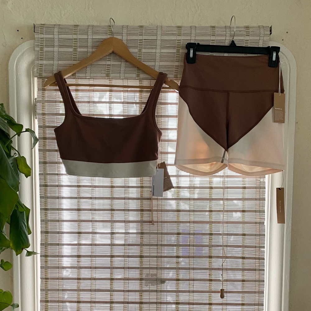 REFORMATION Eco-Stretch Set